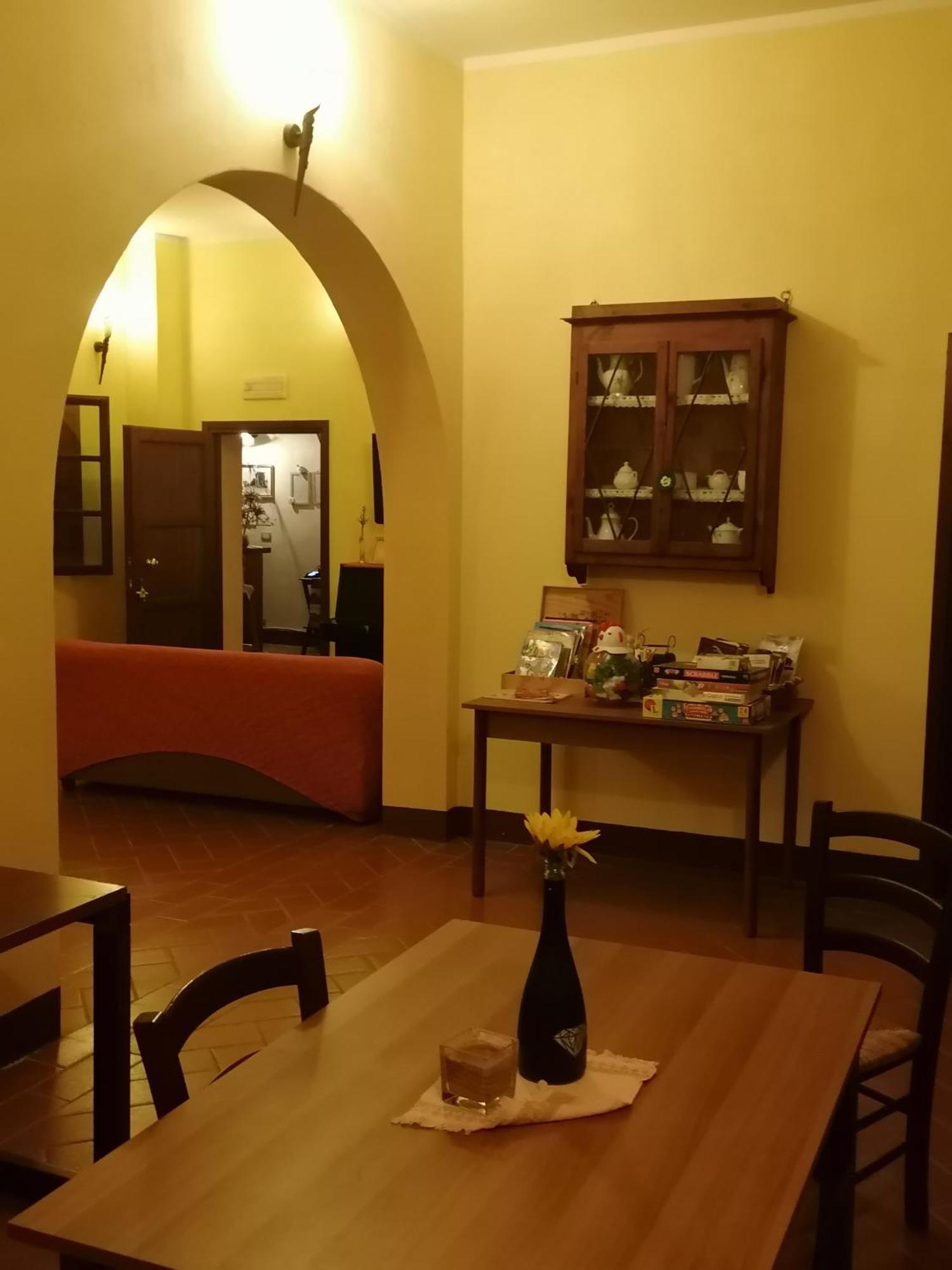 莫纳斯泰罗2号公寓式酒店 波马兰切 外观 照片